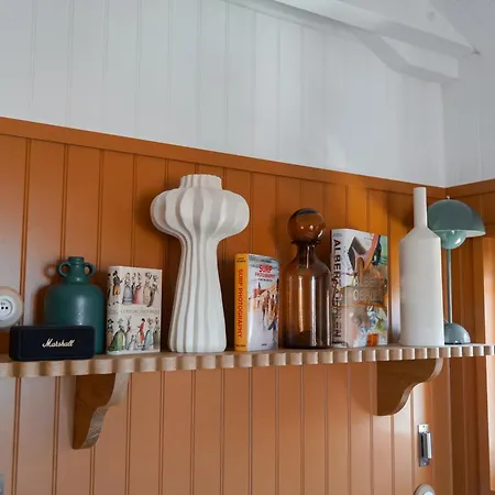 De La * Lège-Cap-Ferret