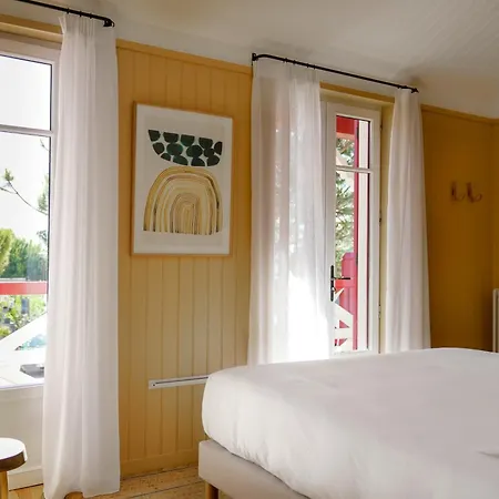 Отель De La Леж-Кап-Ферре